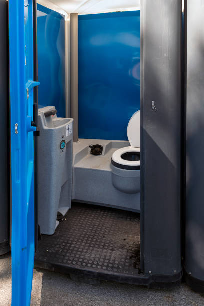 Best High-end porta potty rental  in Herington, KS